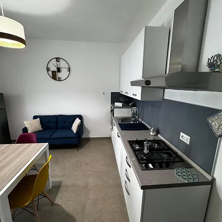 Pm 84b Via Degli Orti Appartement