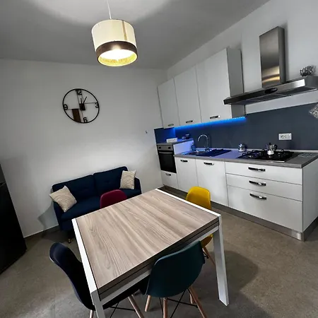 Pm 84b Via Degli Orti Appartement